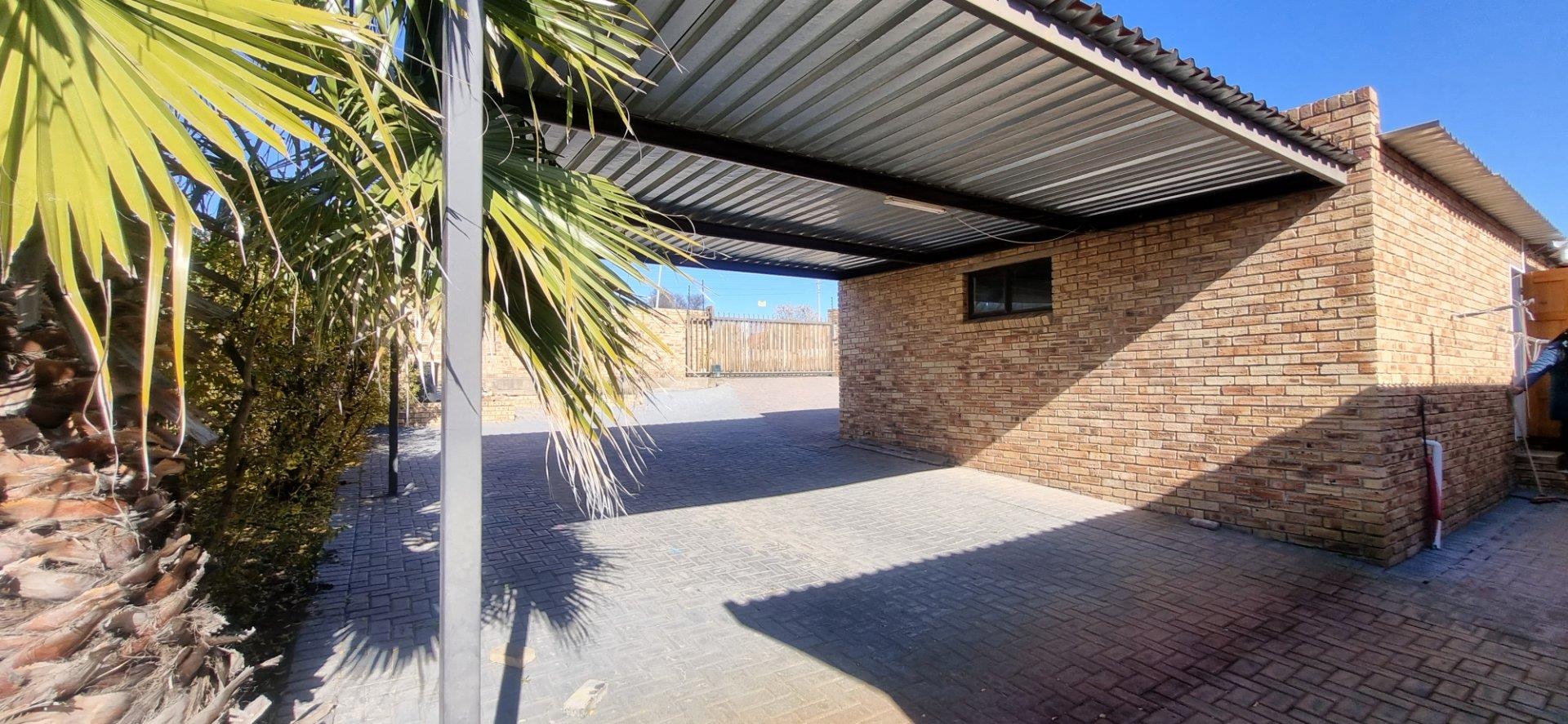 Hillside, Bloemfontein Property Property and houses for sale in