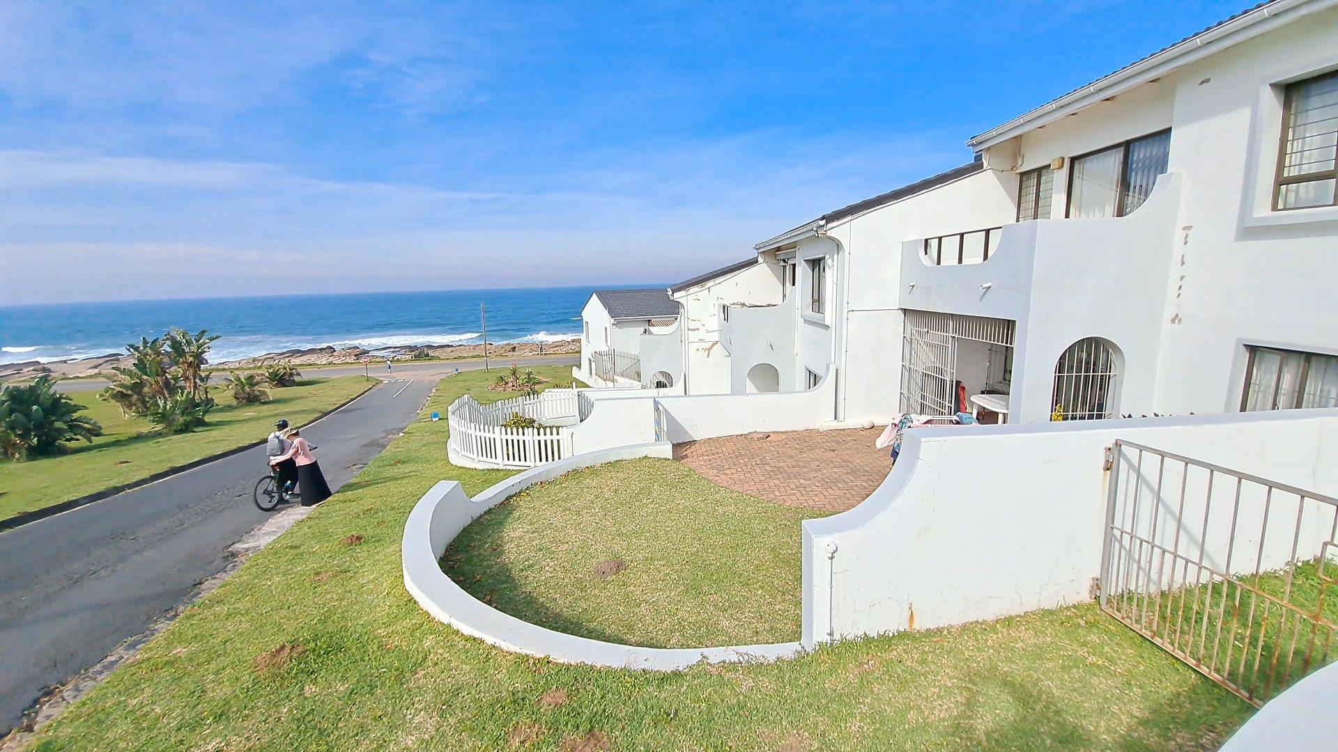 2 Bedroom Apartment / flat for sale in Manaba Beach 54 Lilliecrona