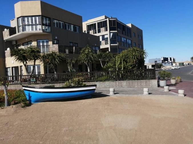 3 Bedroom Apartment / Flat for Sale in Dolphin Beach