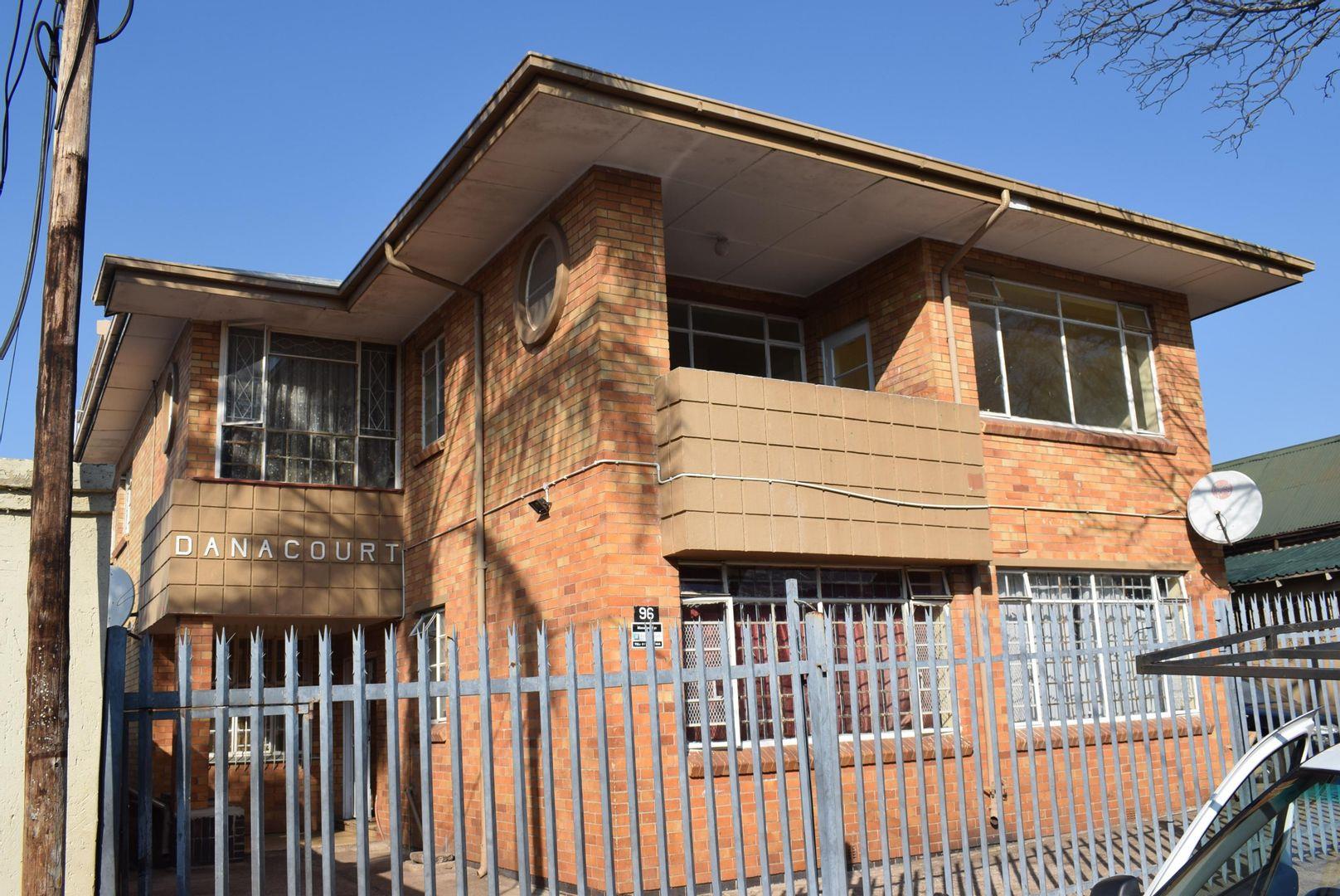 1 Bedroom Apartment / flat to rent in Bellevue 96 Dunbar Street P24