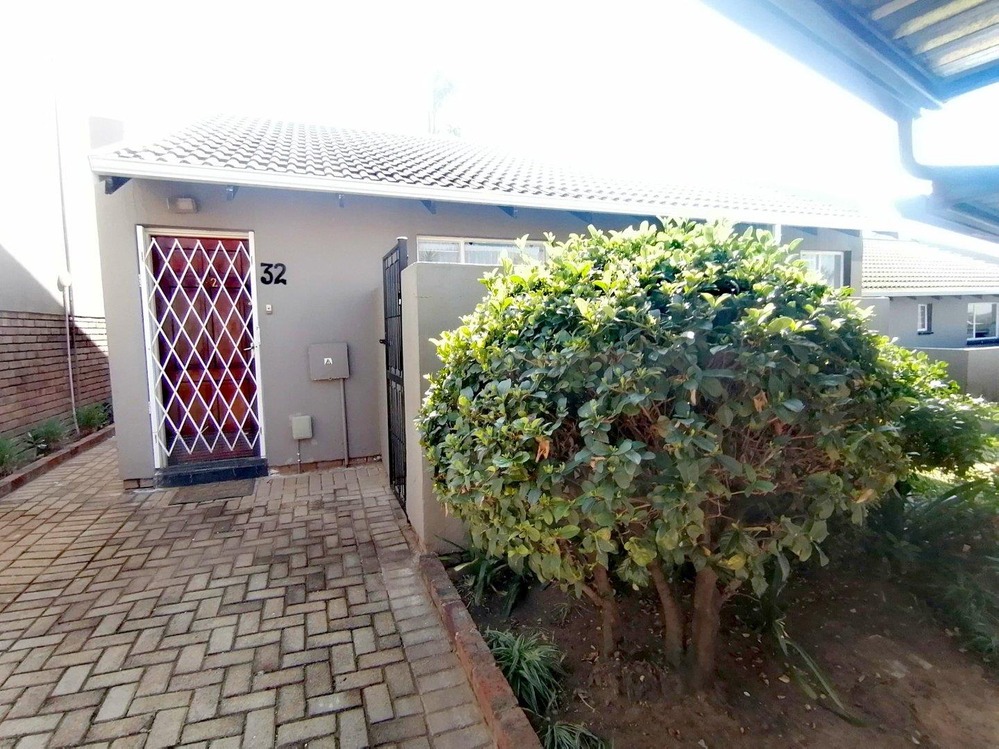 Sundowner Property Property and houses for sale in Sundowner