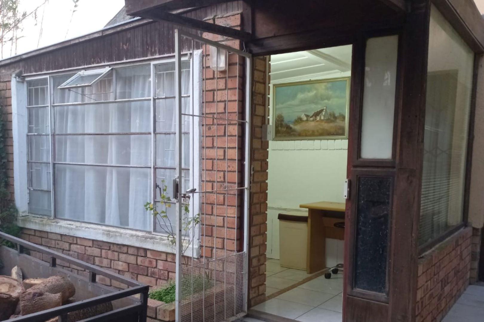 Penhill Property Houses to rent in Penhill