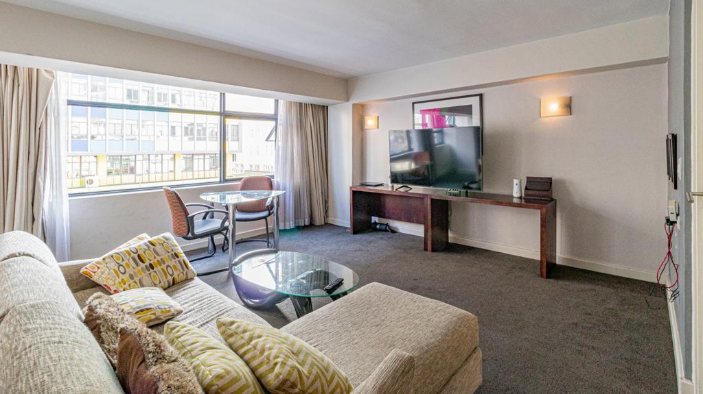 Apartment / flat for sale in Cape Town City Centre 21 Adderley Street