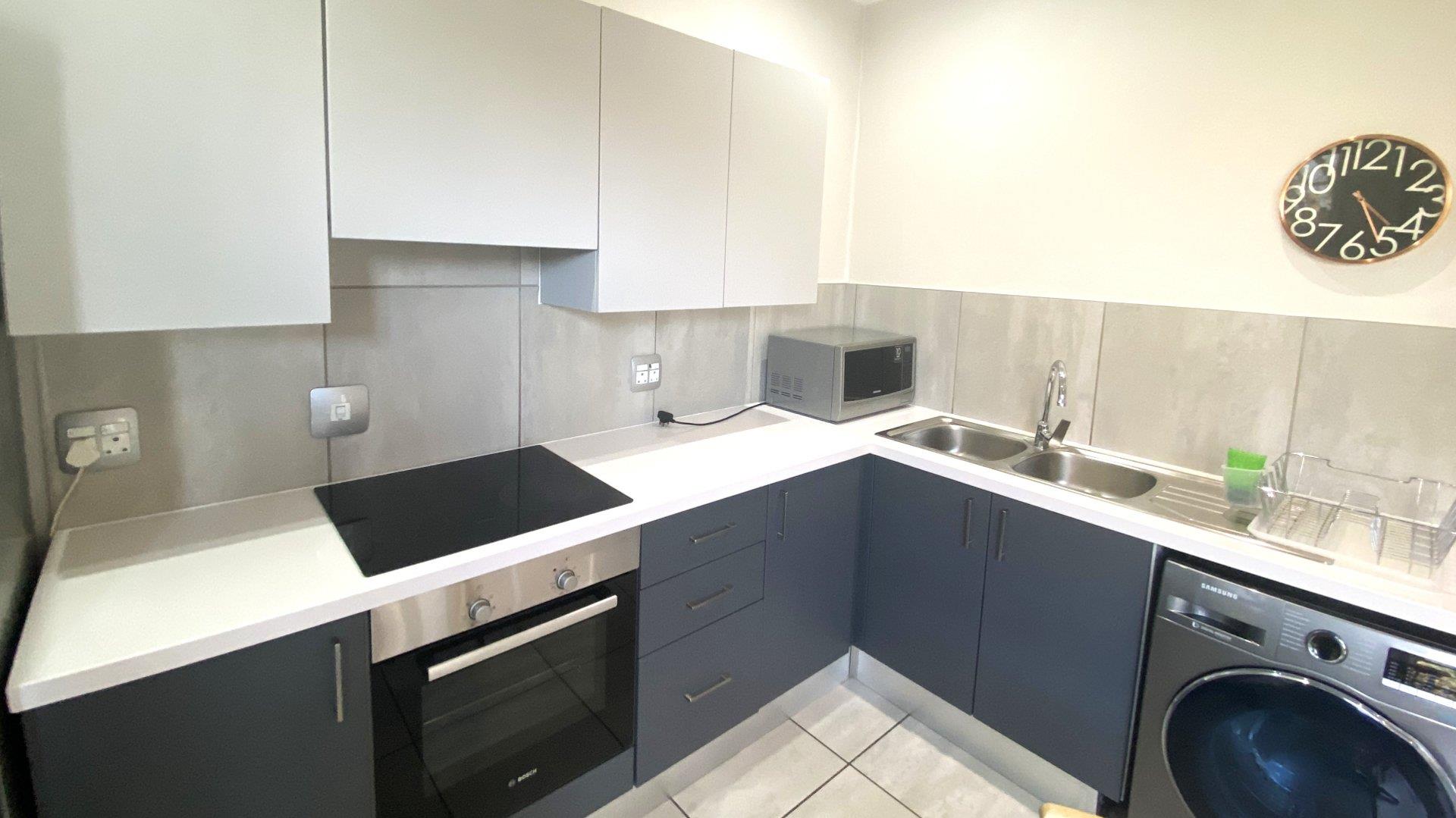 1 Bedroom Apartment / flat for sale in Menlo Park 502 Atterbury Road