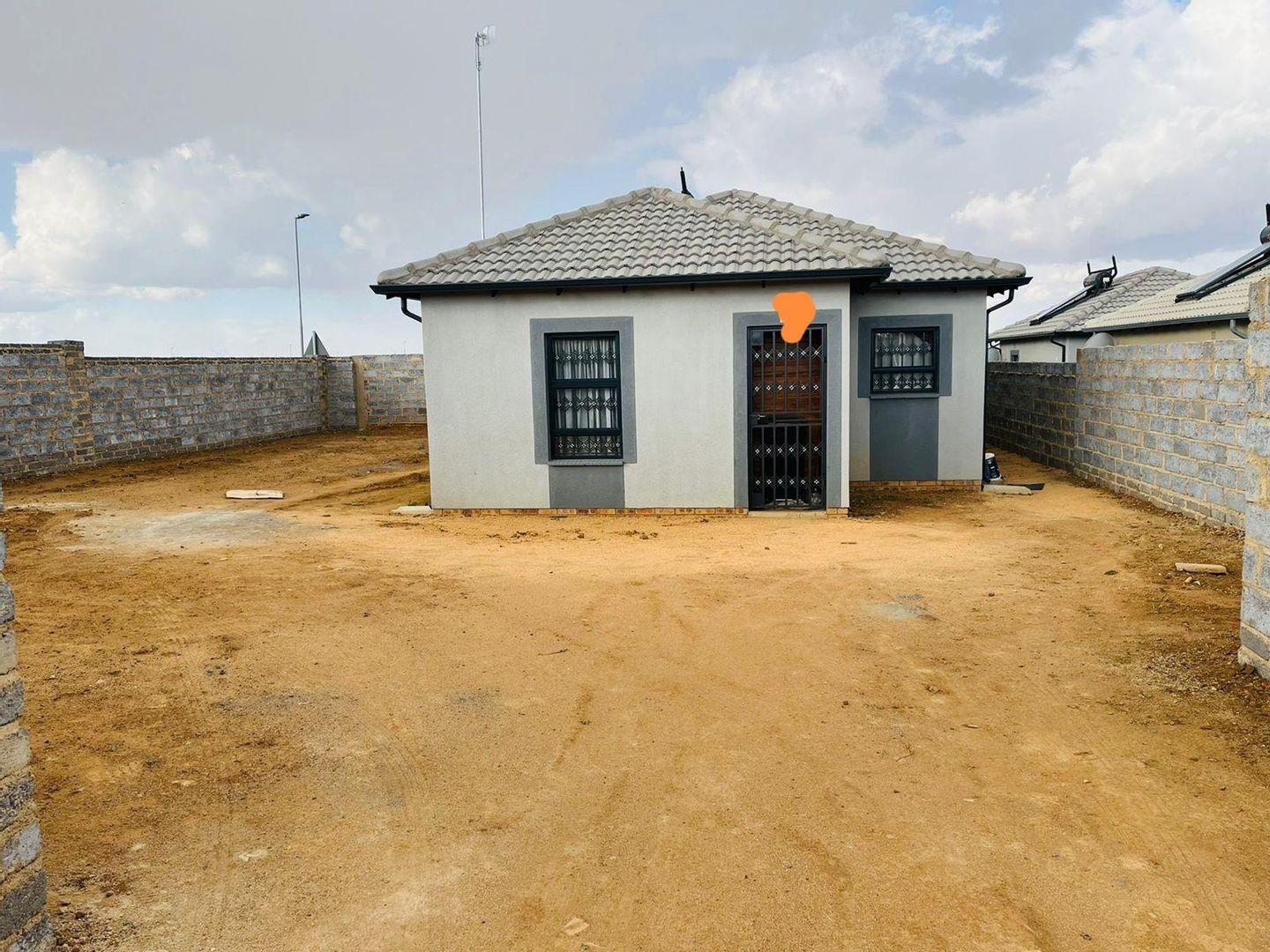 3 Bedroom House for sale in Clayville P24112916772