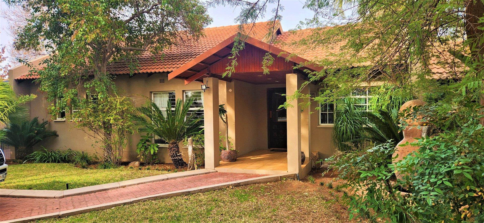 4 Bedroom House for sale in Flora Park P24112916966