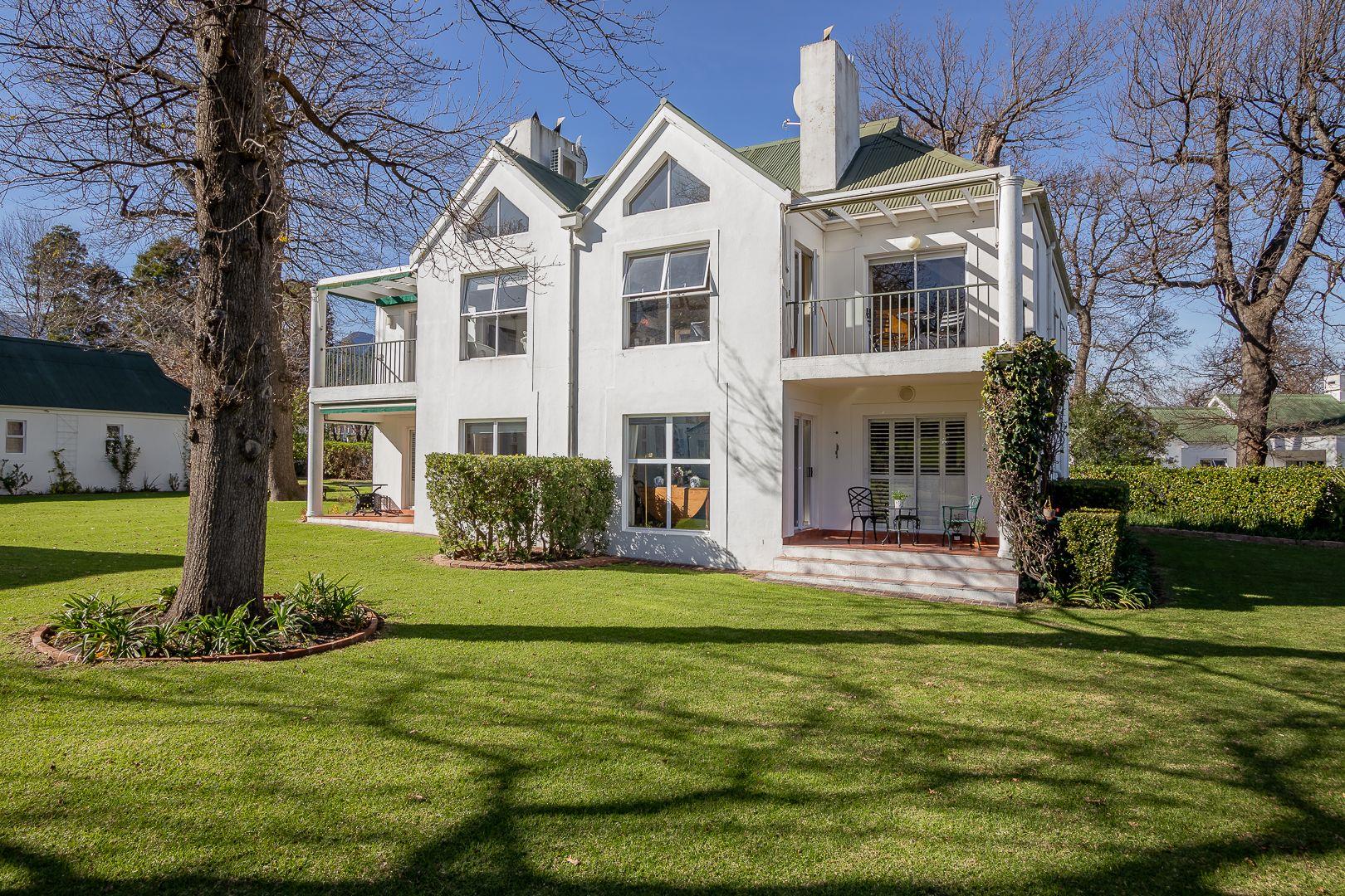 Erinvale Golf Estate Property Property and houses for sale in