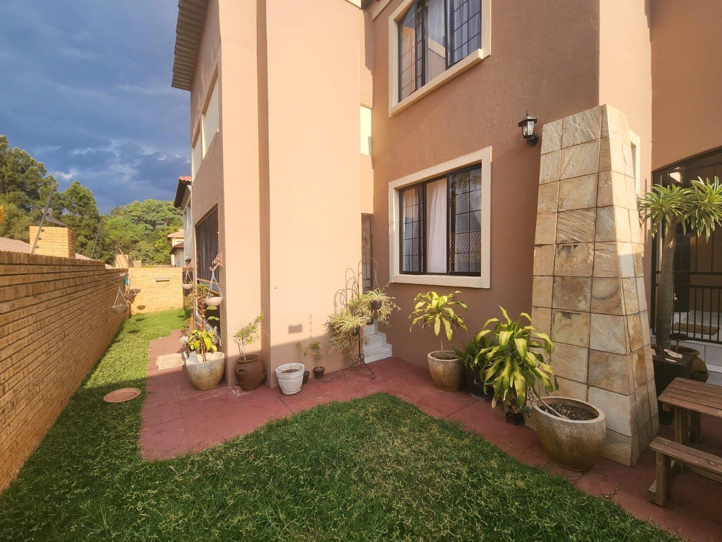 3 Bedroom House for sale in Montana Park P24112923111