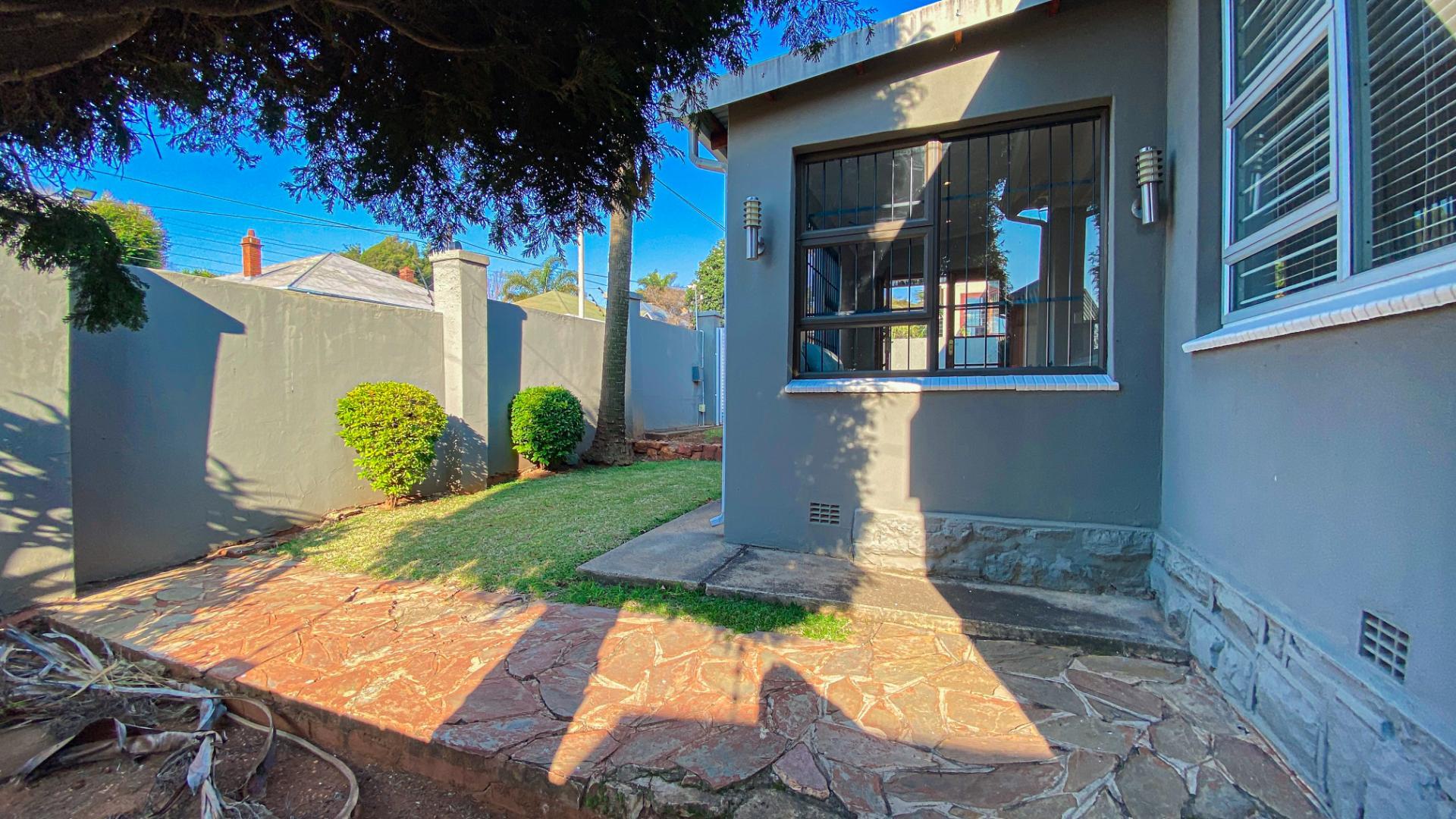 3 Bedroom House for sale in Kensington P24112923176