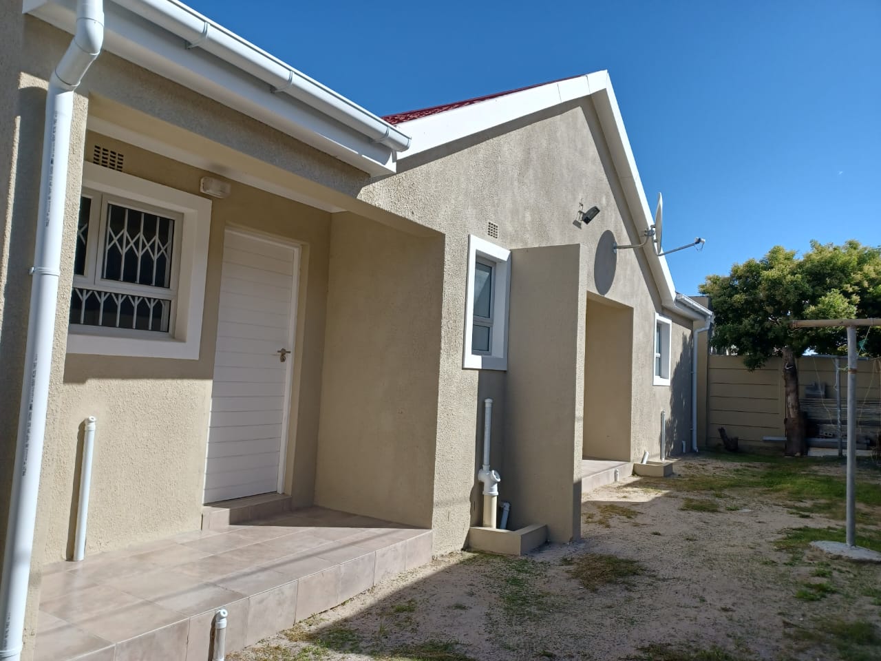 Montana, Cape Town Property Apartments / flats to rent in Montana