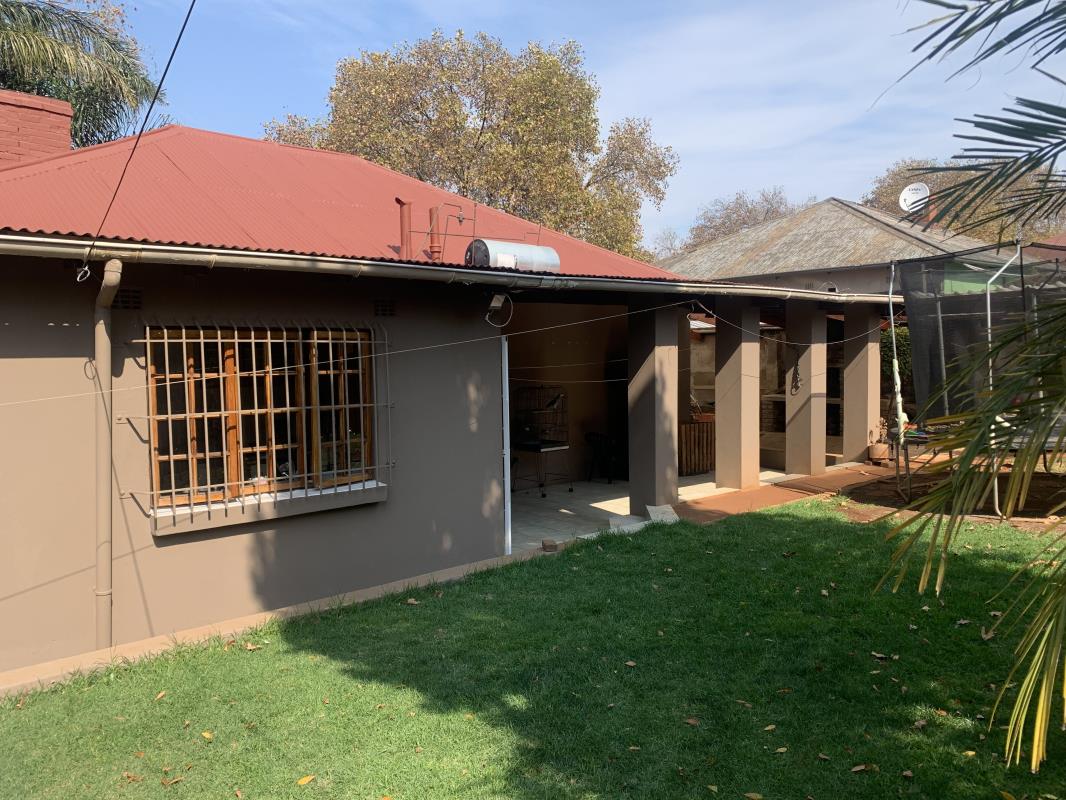 Bezuidenhout Valley Property Property and houses for sale in