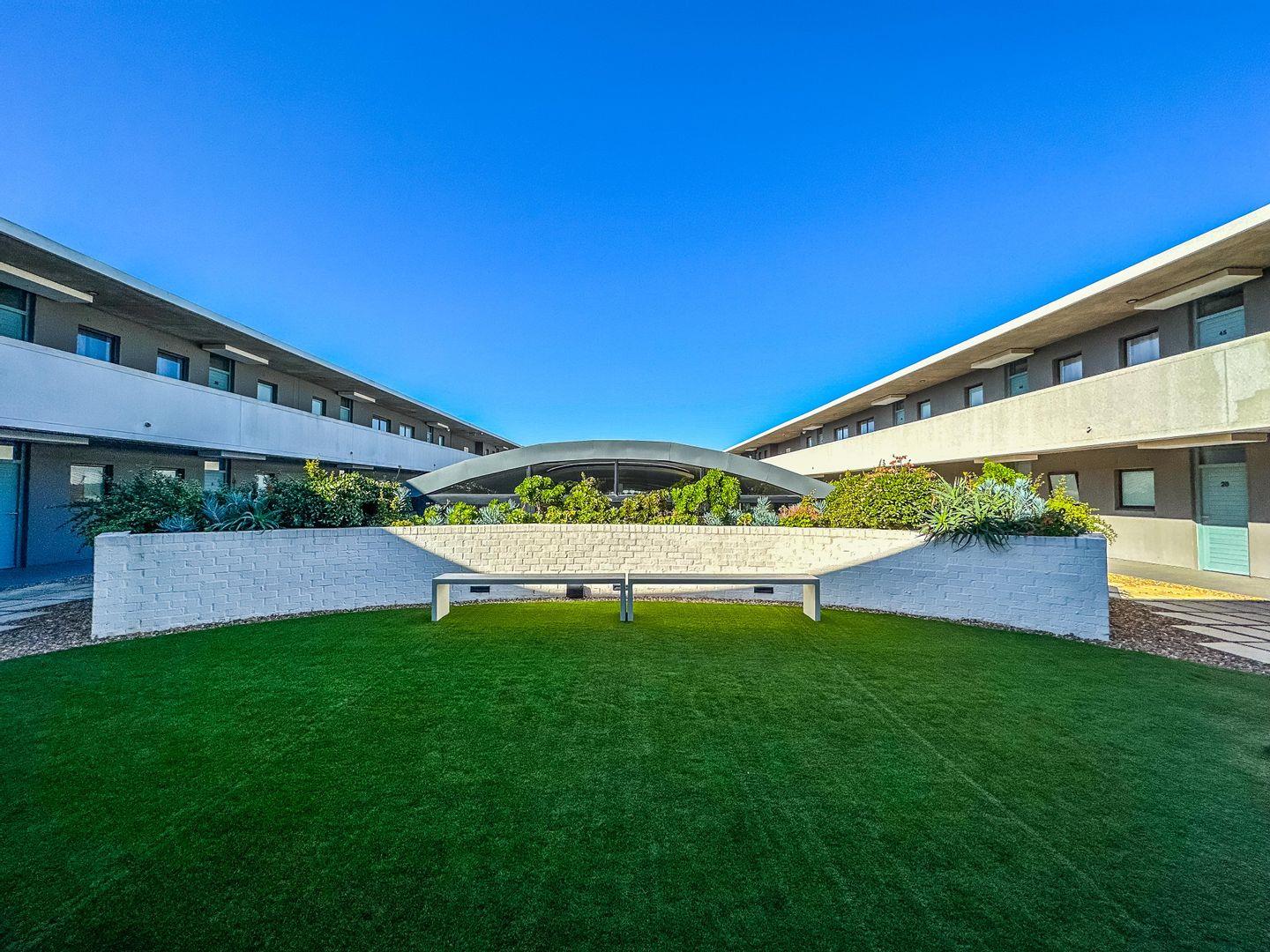 Apartments / flats to rent in Milnerton Milnerton Property