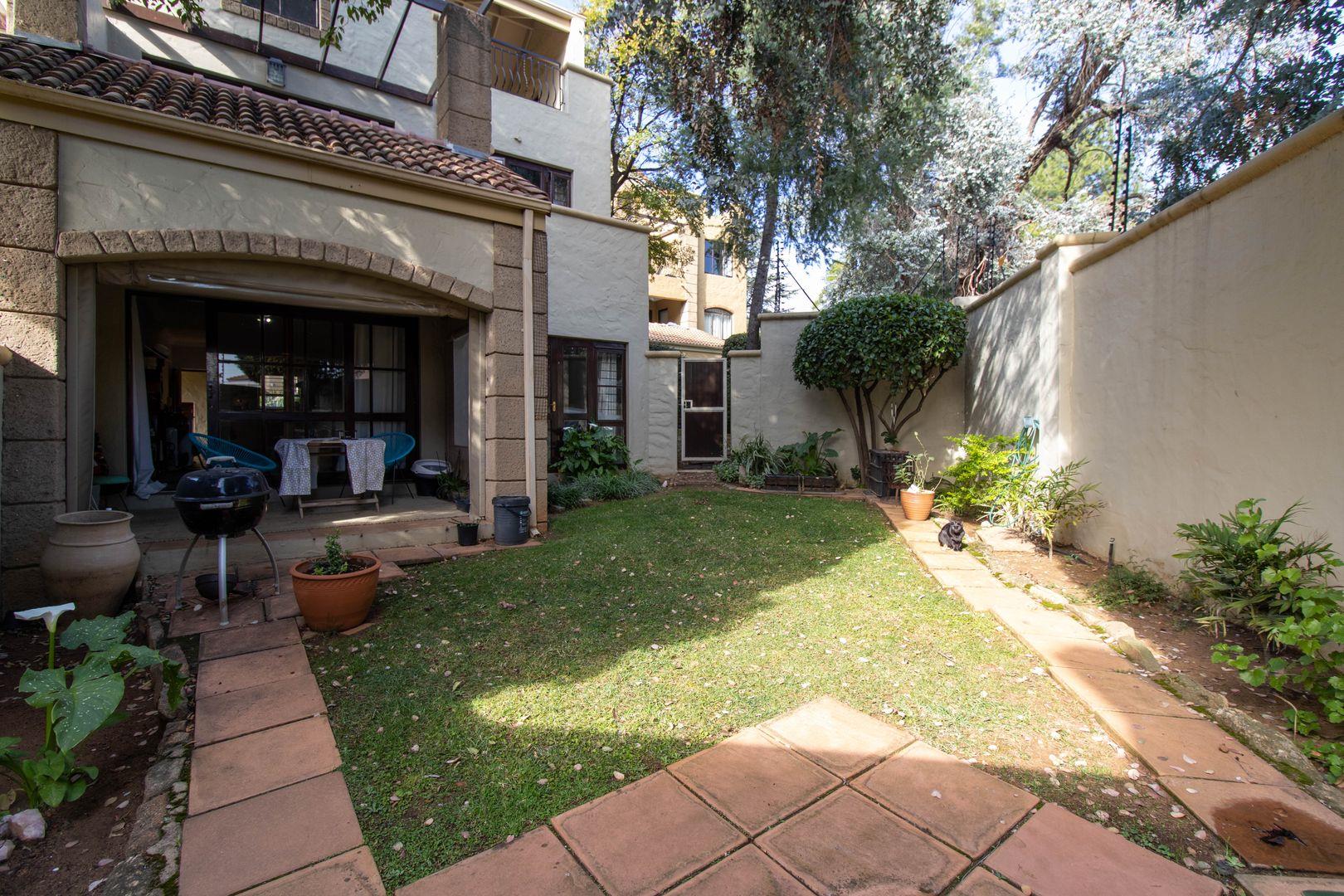 River Club, Sandton Property Property and houses for sale in River