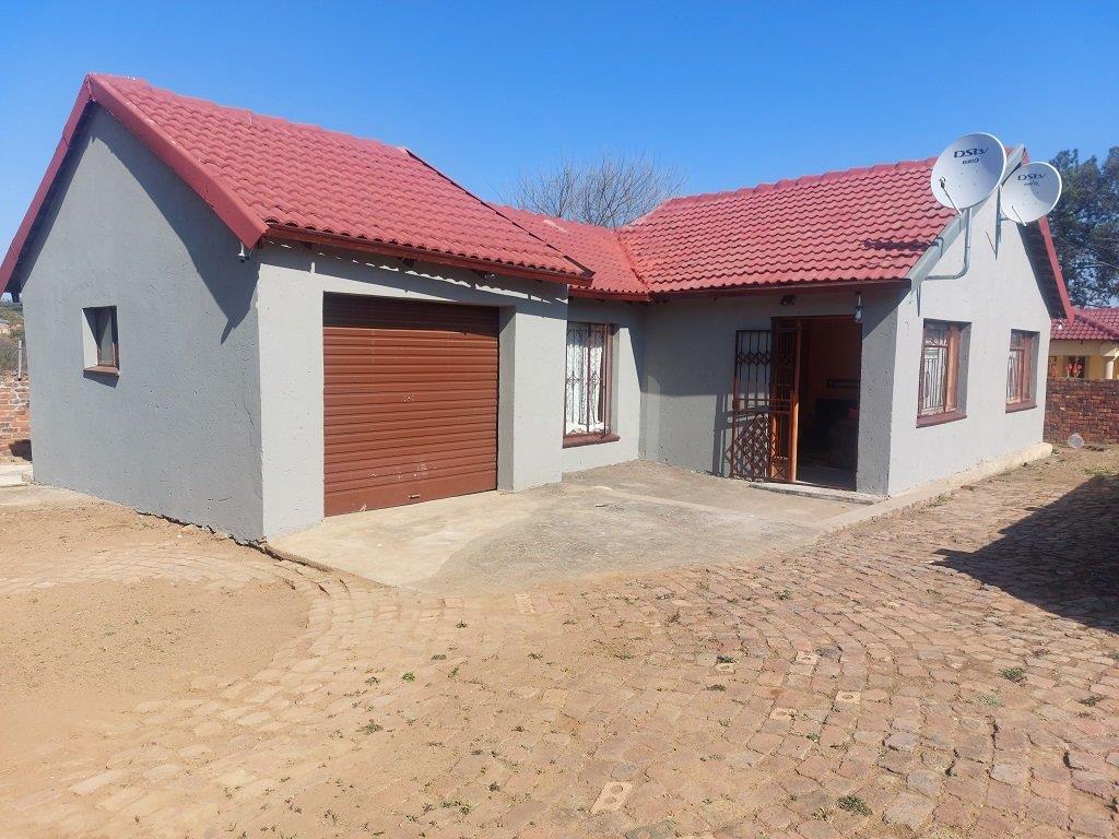 3 Bedroom House for sale in Philip Nel Park P24112932044