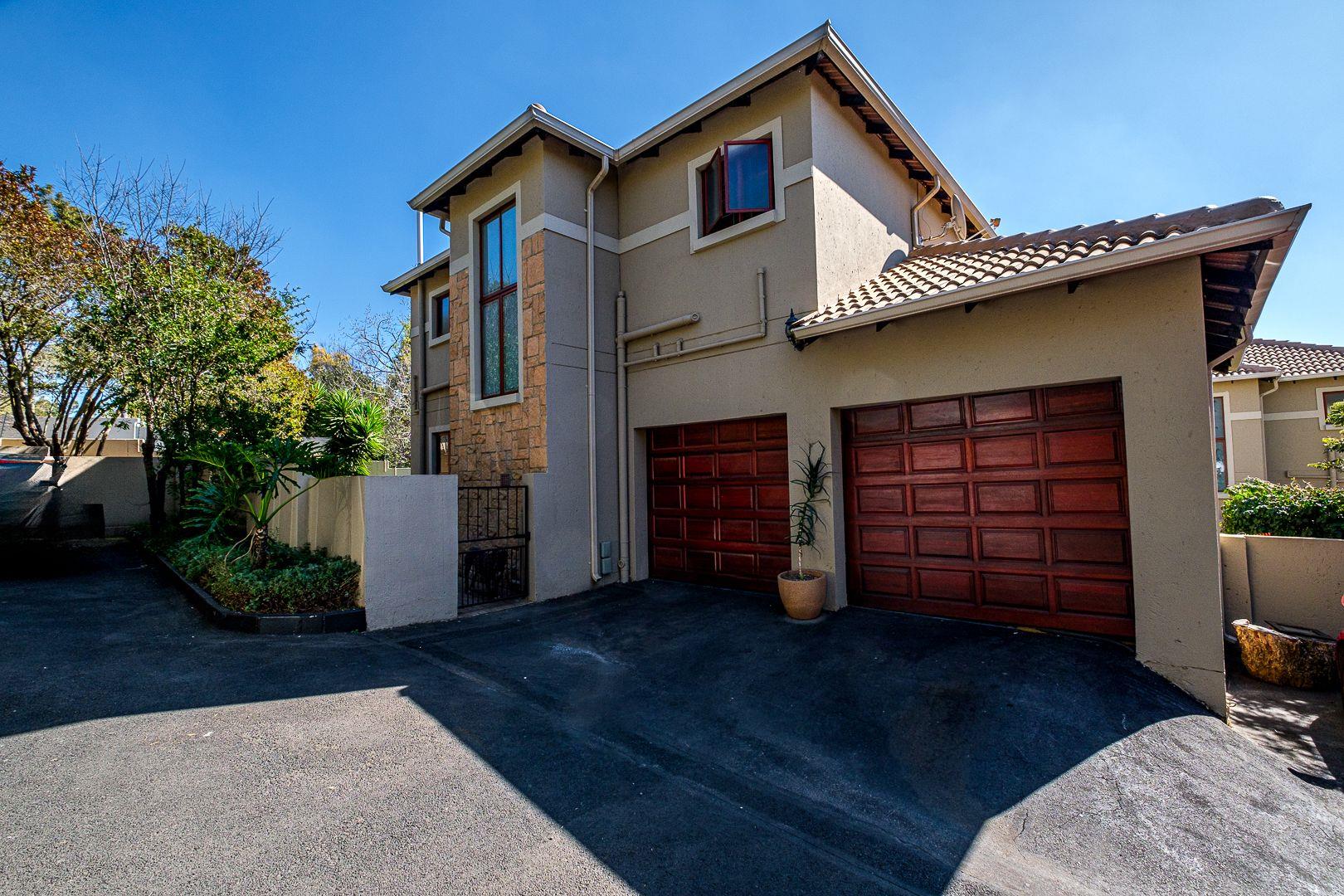 Sundowner Property Townhouses for sale in Sundowner