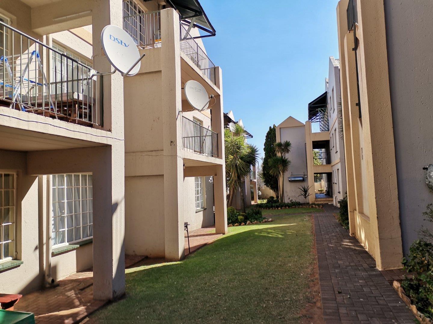 Property and houses for sale in Roodepoort Roodepoort Property