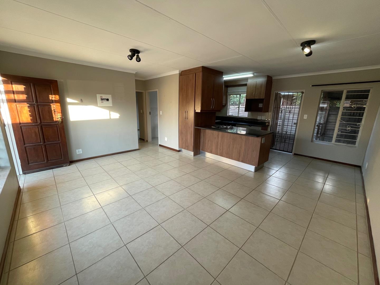 Pierre Van Ryneveld Property Townhouses to rent in Pierre Van