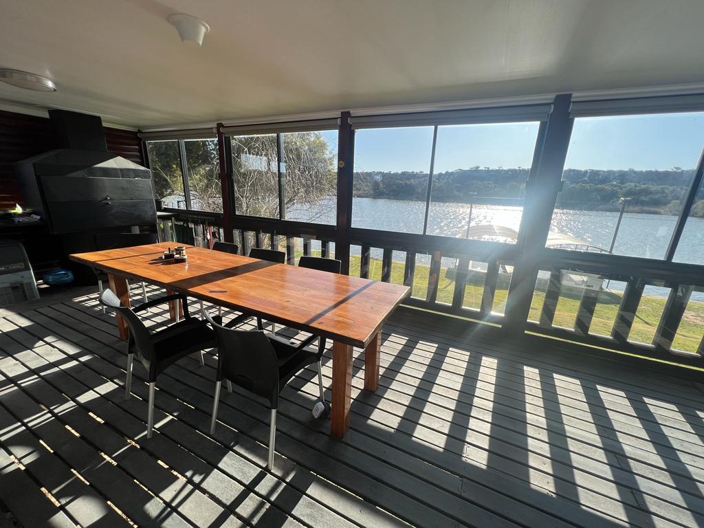 3 Bedroom House for sale in Douglas Rural P24112934432