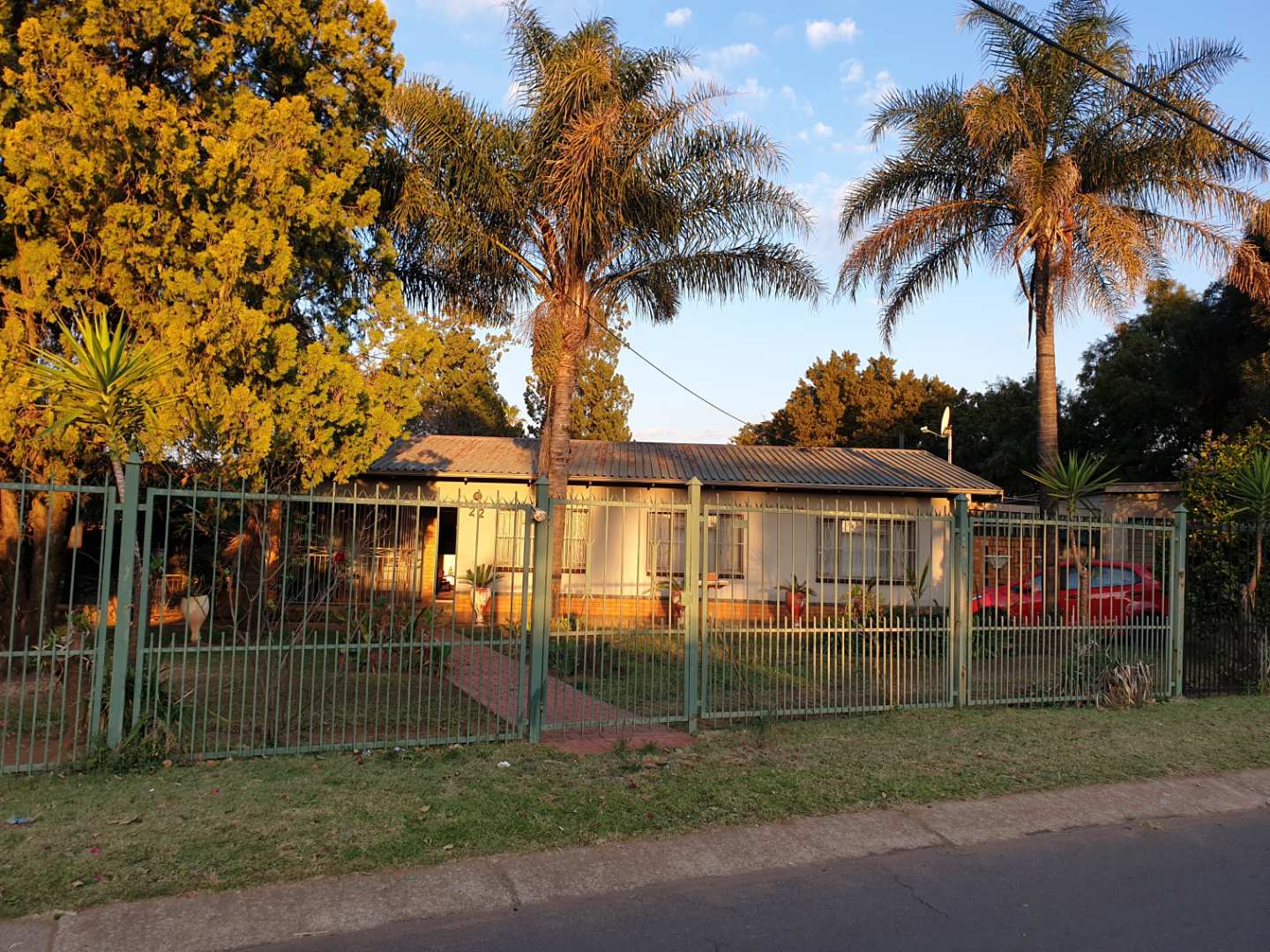 East Lynne Property Property and houses for sale in East Lynne