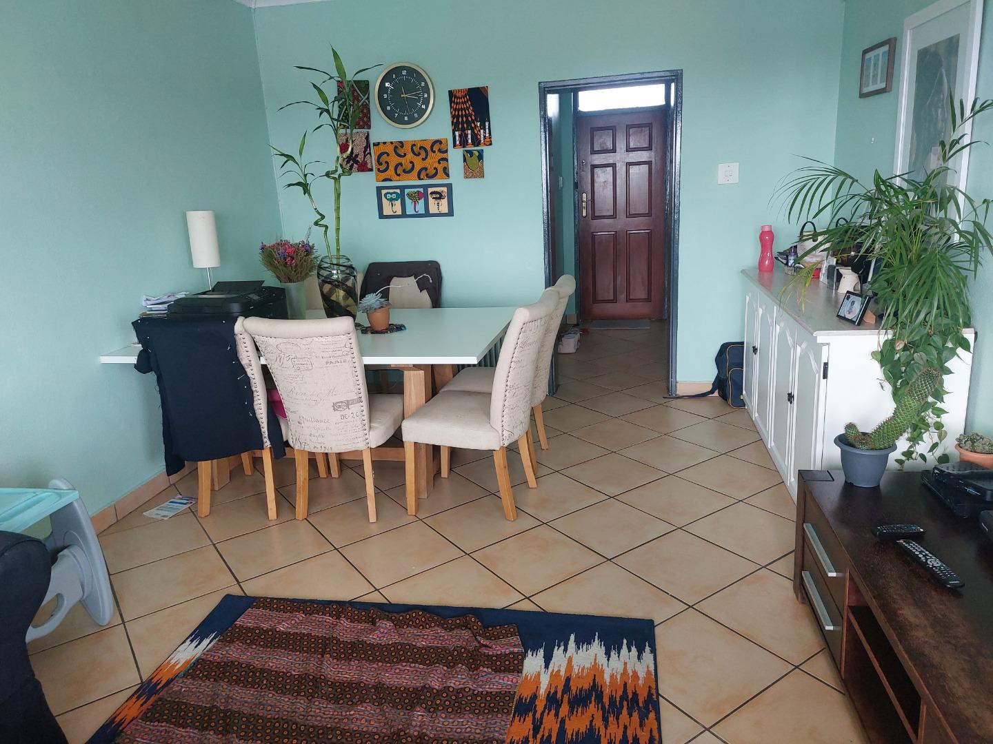 Apartments / flats to rent in Milnerton Milnerton Property