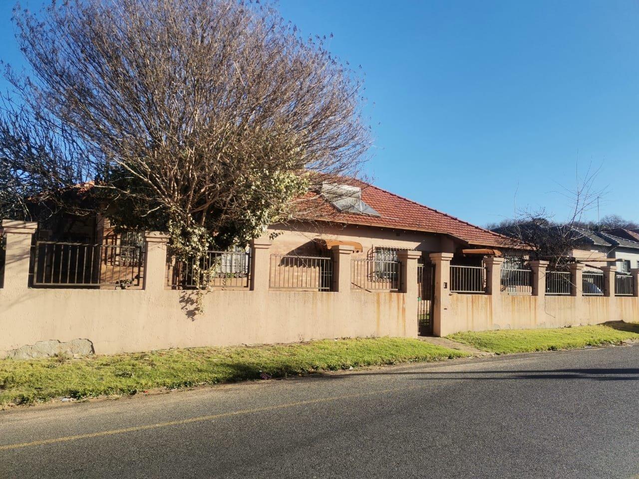 Orange Grove, Johannesburg Property Property and houses for sale in