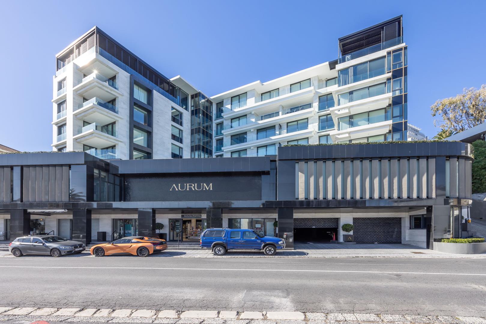 3 Bedroom Apartment / flat for sale in Bantry Bay P24112967779