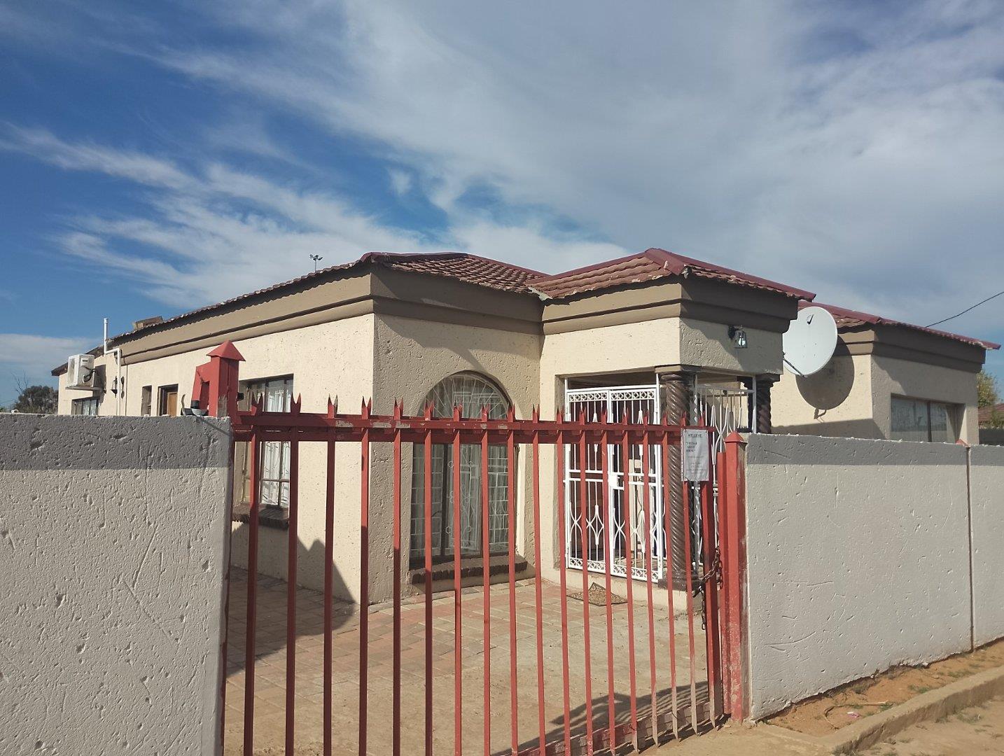 Property and houses for sale in Bloemfontein Bloemfontein Property