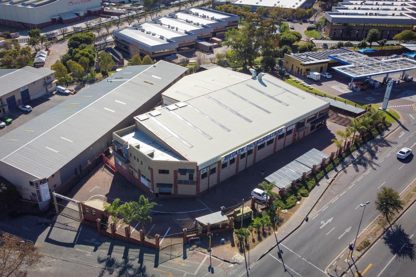 Industrial property for sale in Halfway House P24112968984