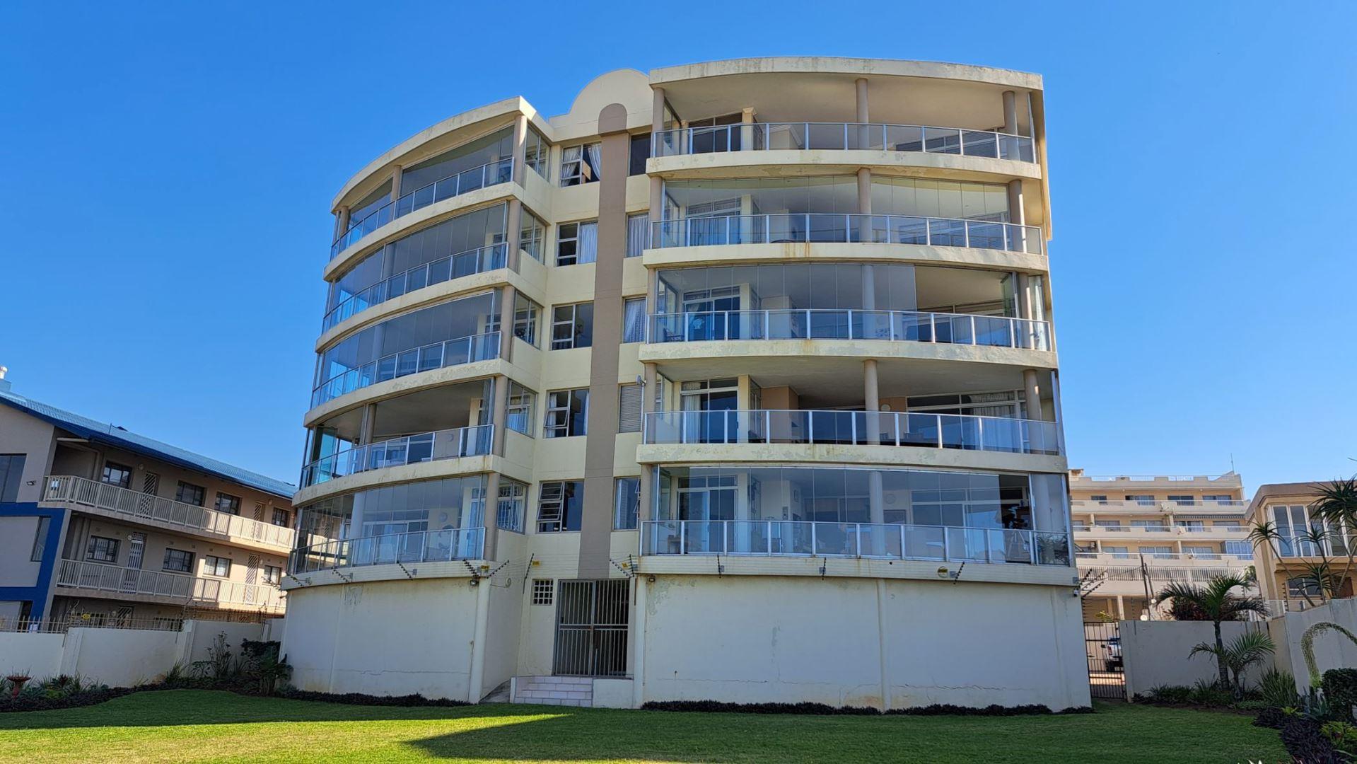 4 Bedroom Apartment / flat for sale in Manaba Beach P24112969742