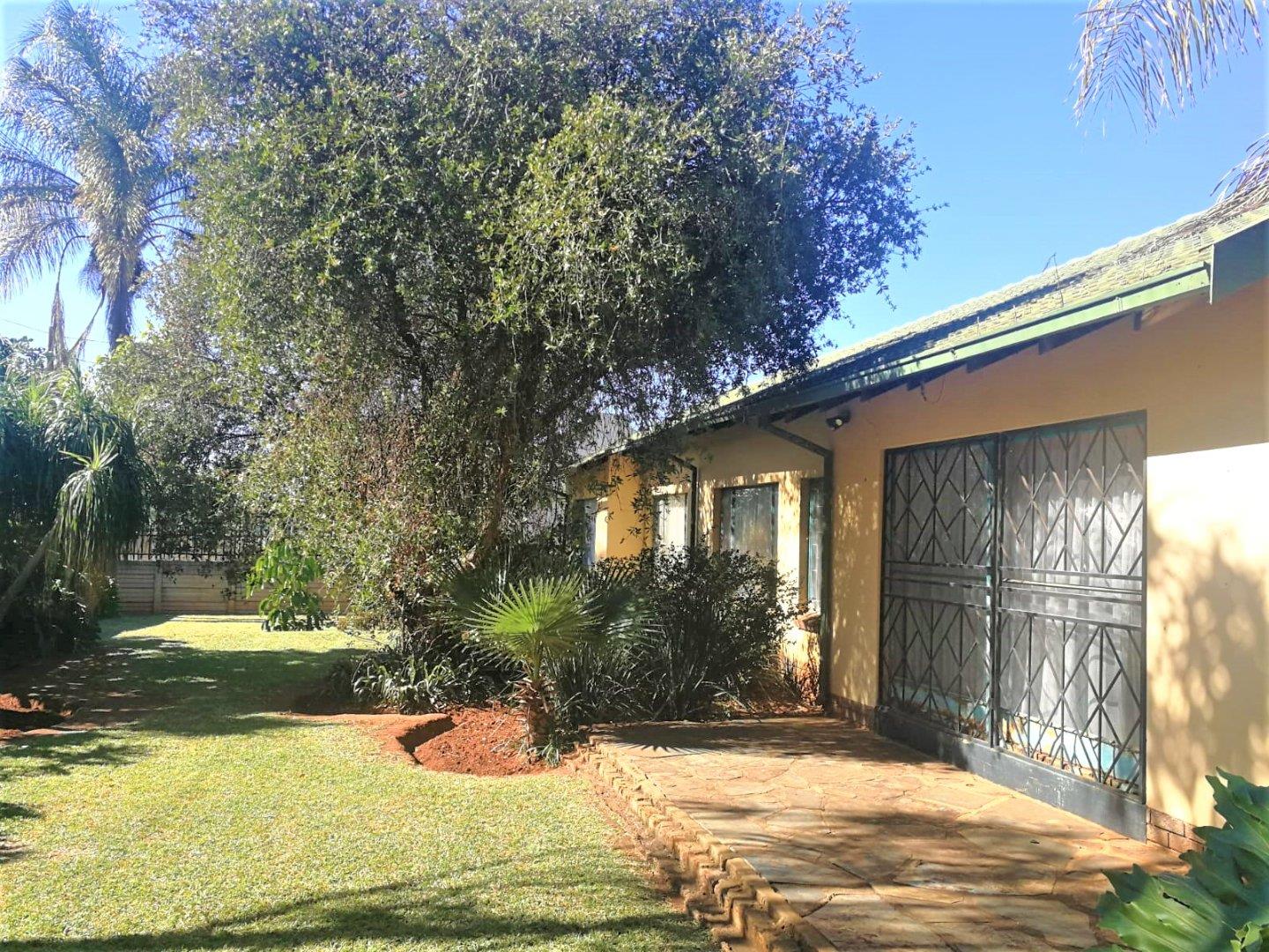 3 Bedroom House for sale in The Orchards P24112970282