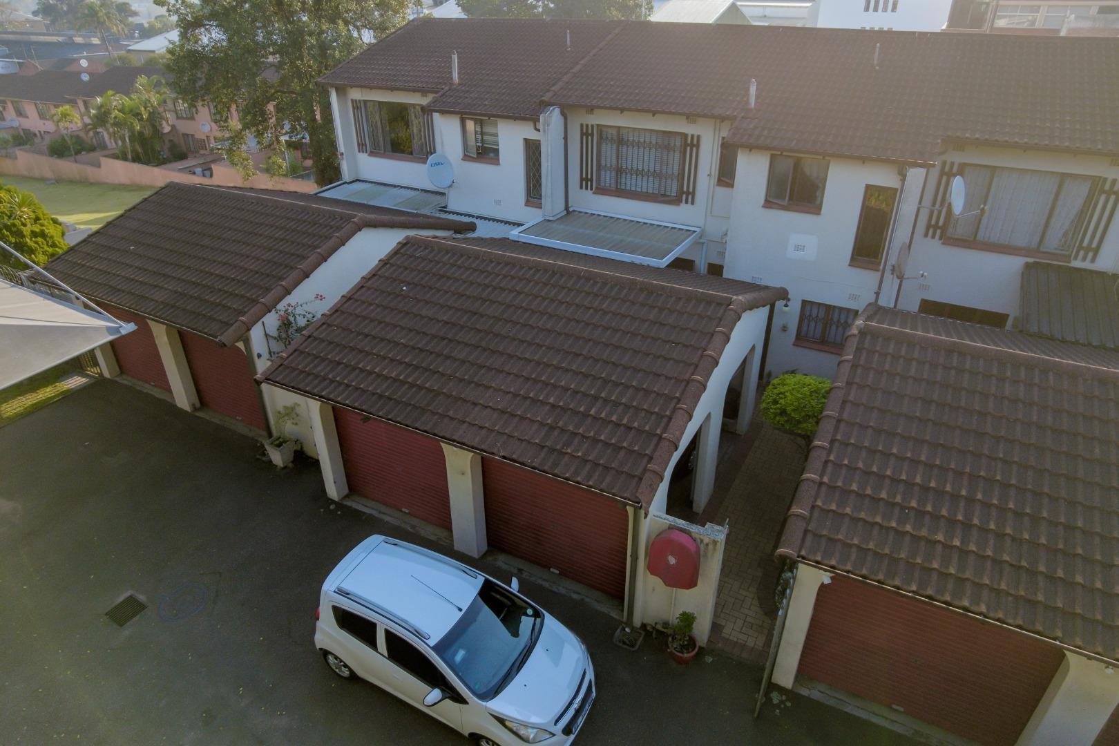 3 Bedroom Townhouse for sale in Hatton Estate P24112974481