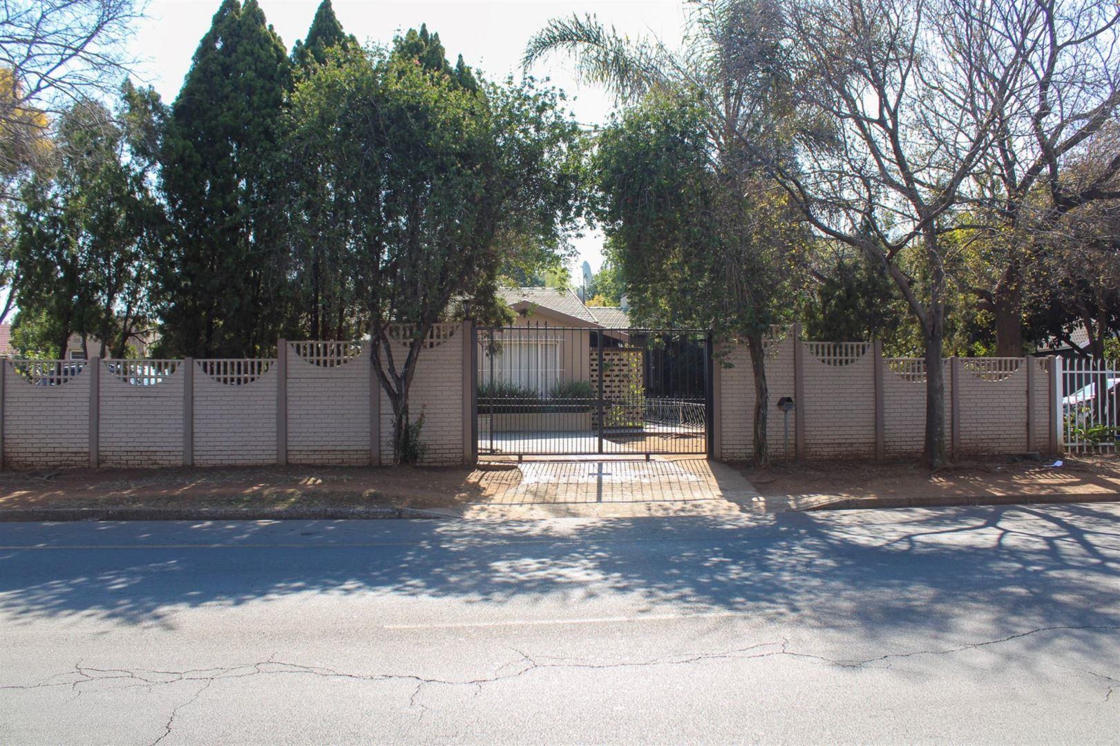 Commercial property for sale in Randhart P24112974762