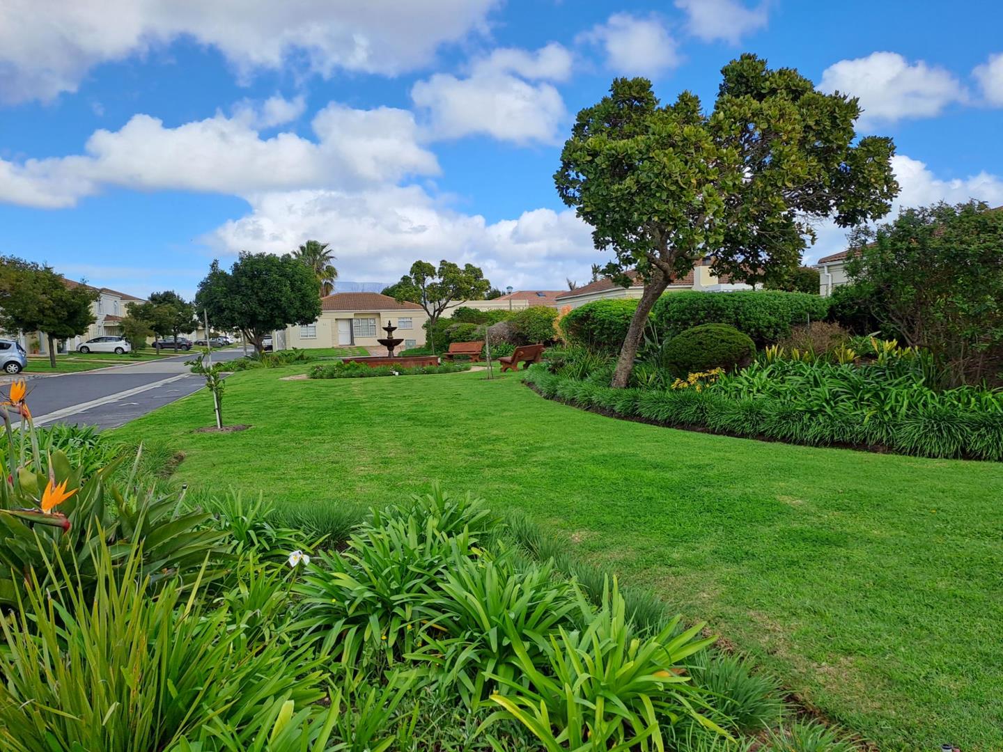 3 Bedroom House for sale in Royal Ascot P24112974922