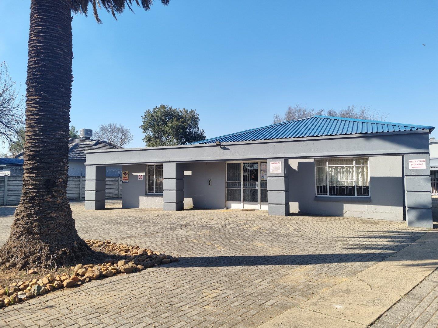 Commercial property for sale in Three Rivers P24112976774