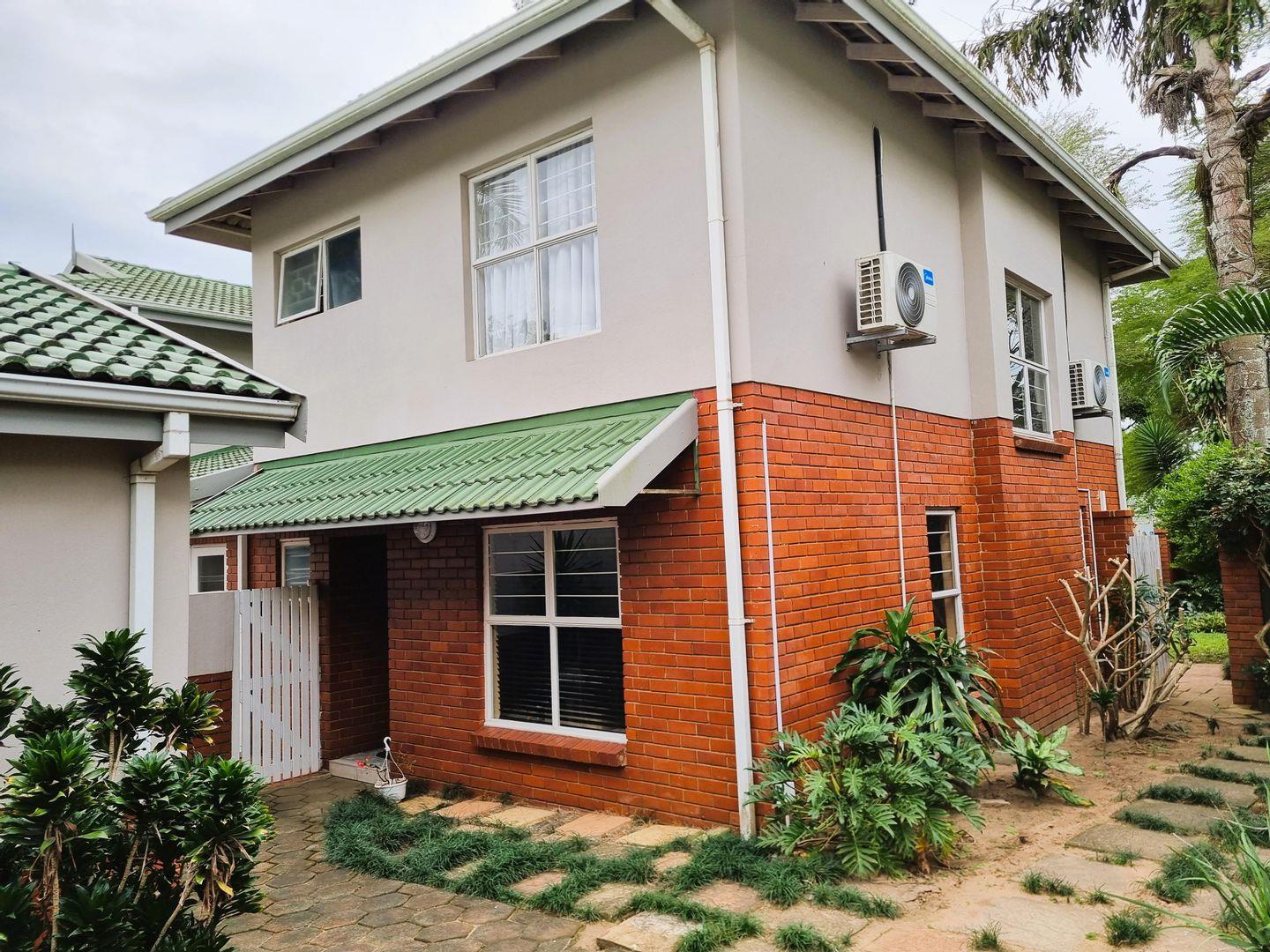 3 Bedroom Townhouse for sale in Mount P24112981389