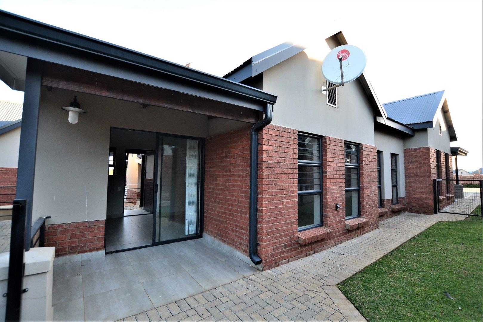 De Land Estate Property Property and houses for sale in De Land