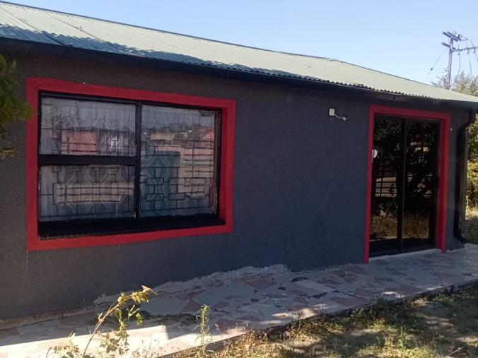 2 Bedroom House for Sale in Garankuwa Unit 16