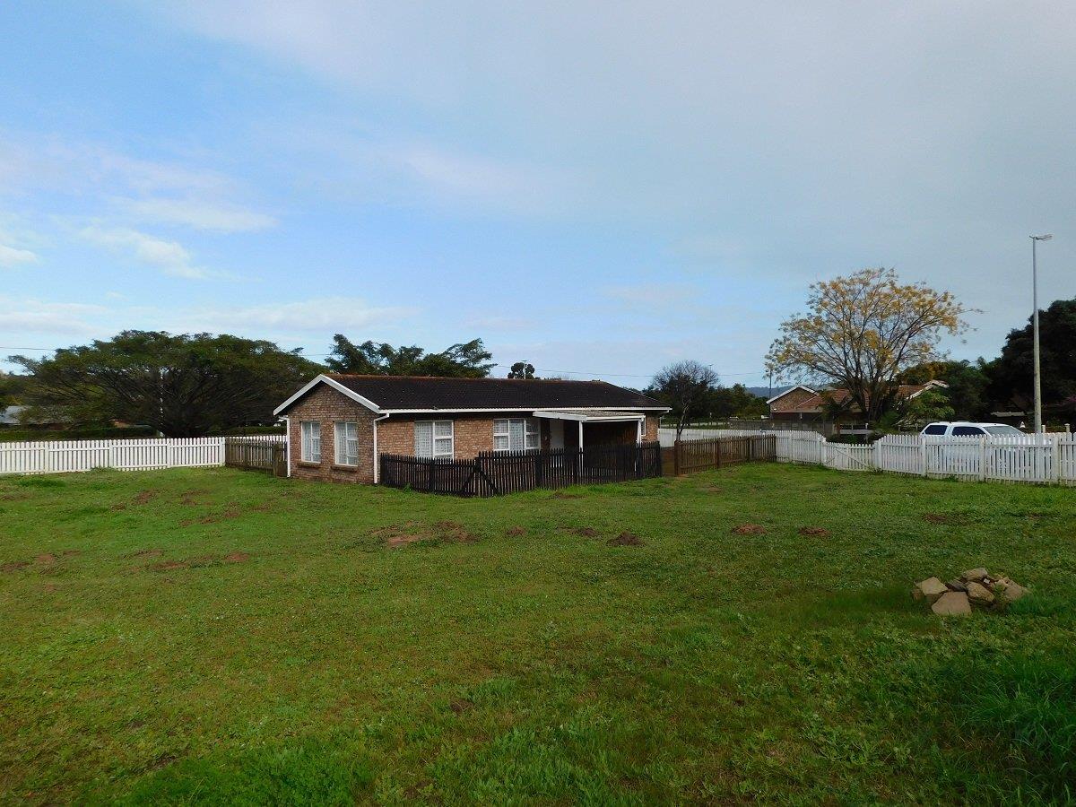 3 Bedroom House for sale in Sedgefield Central 5 Fisant Street