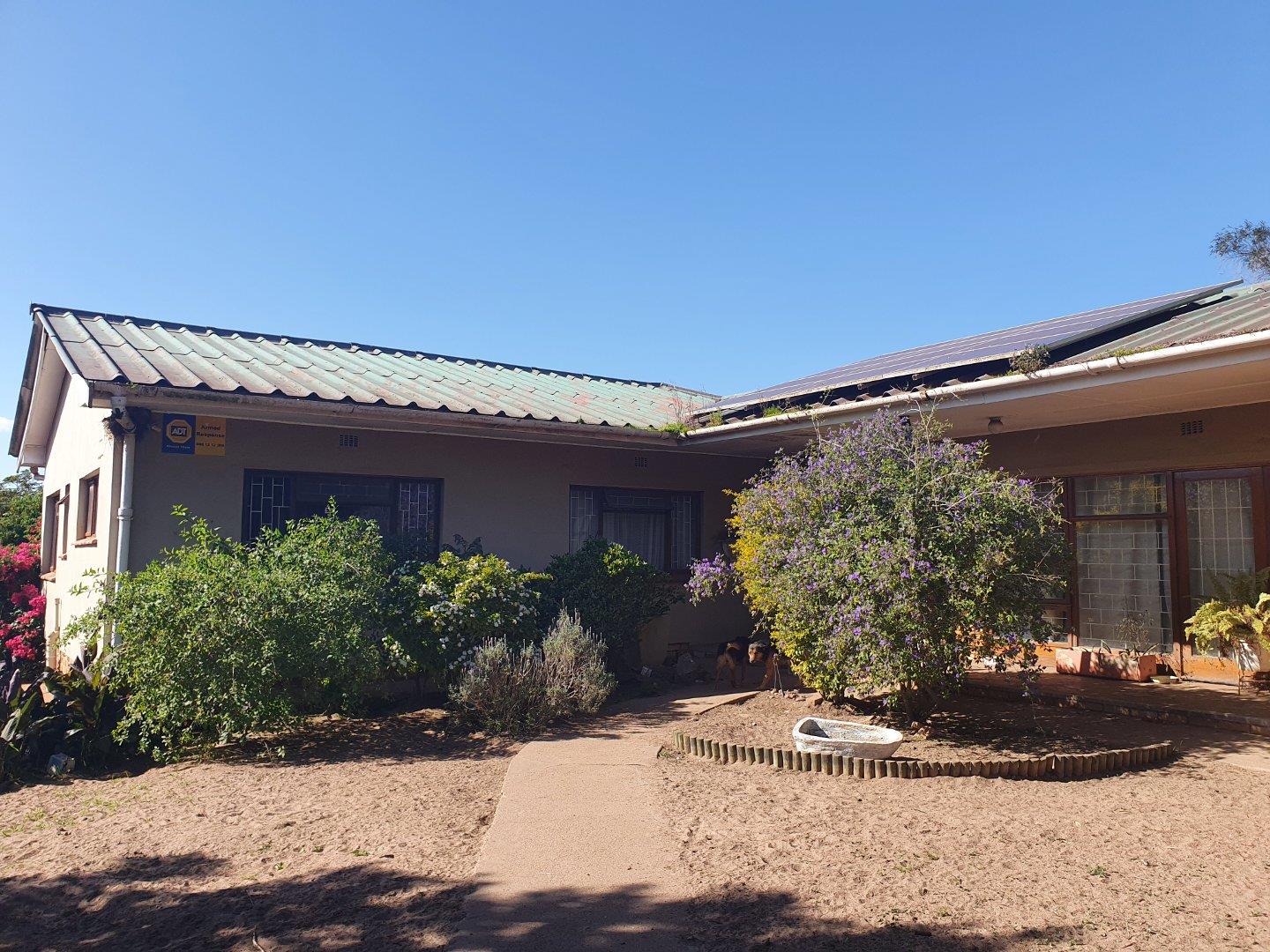 4 Bedroom House for sale in Vredenburg P24105829054