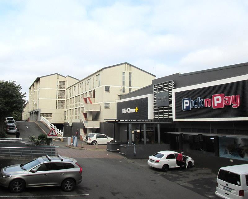 Dawncliffe Property Property and houses for sale in Dawncliffe