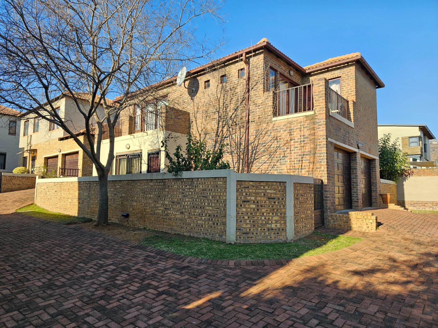 3 Bedroom Townhouse for sale in Willowbrook 1 Scooby Street P24