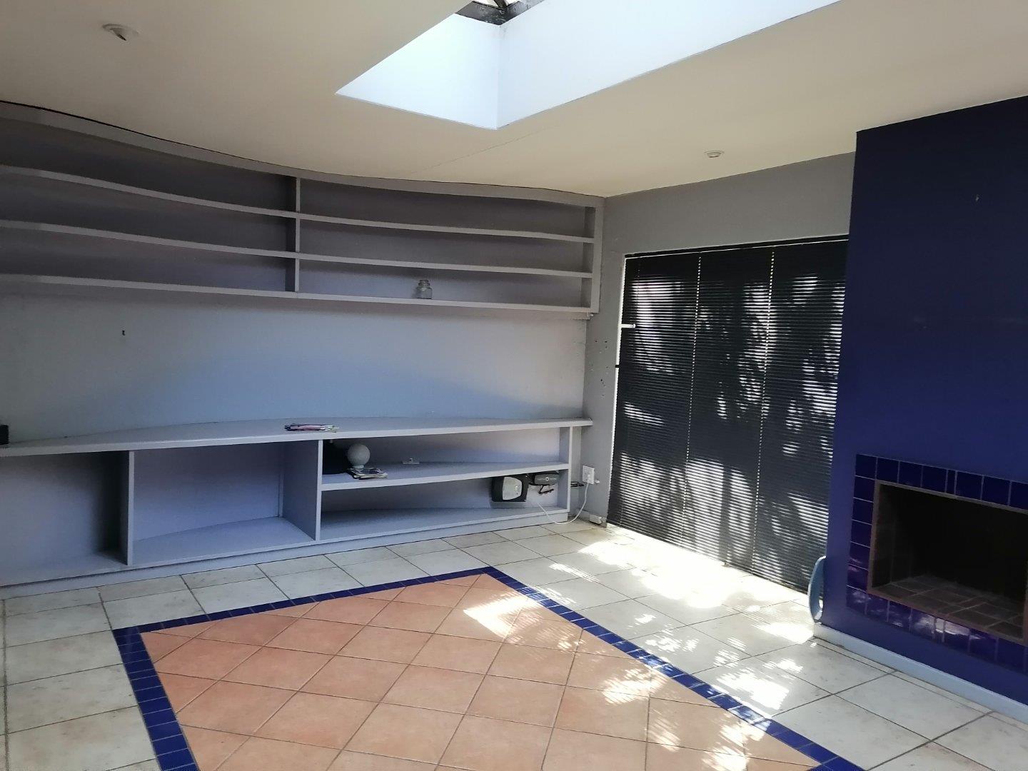 Greenside, Johannesburg Property Property and houses to rent in