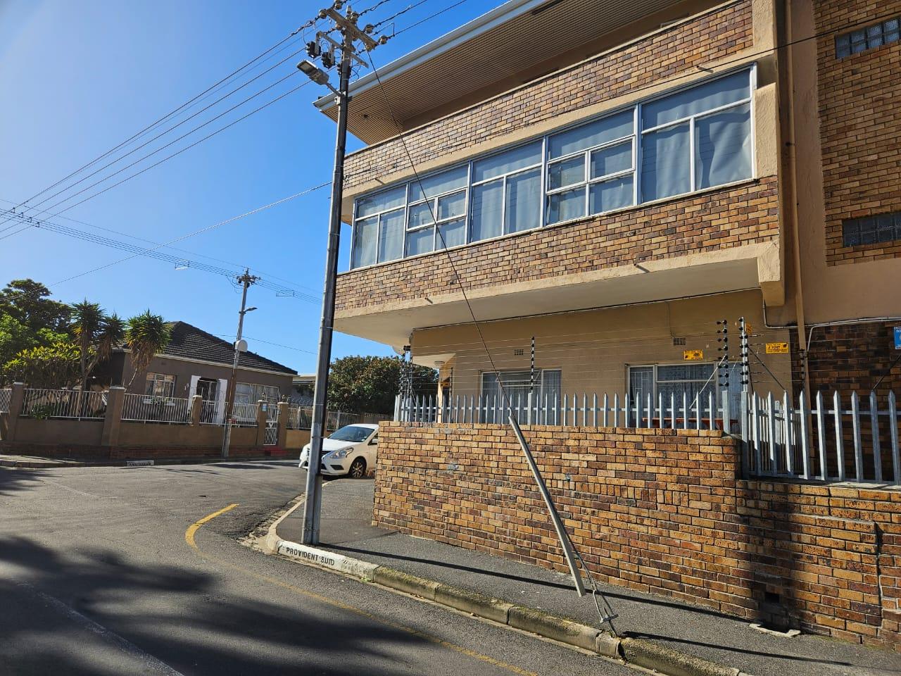 2 Bedroom Apartment / flat for sale in Avondale P24111081316