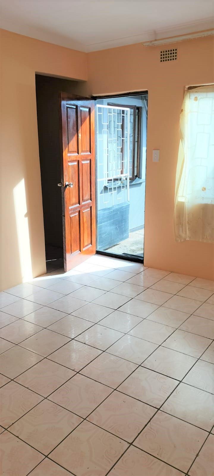 2 Bedroom House to rent in Savannah Park P24112992396