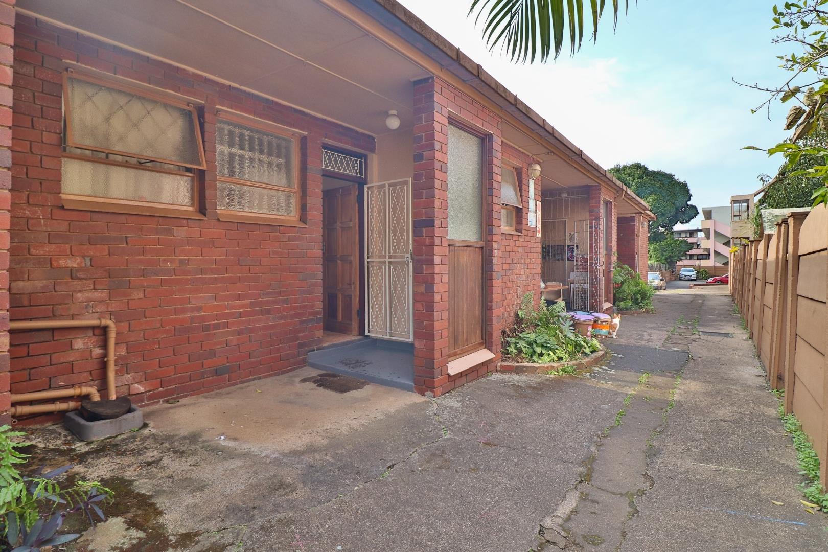 1 Bedroom Apartment / flat for sale in Fields Hill P24112993638