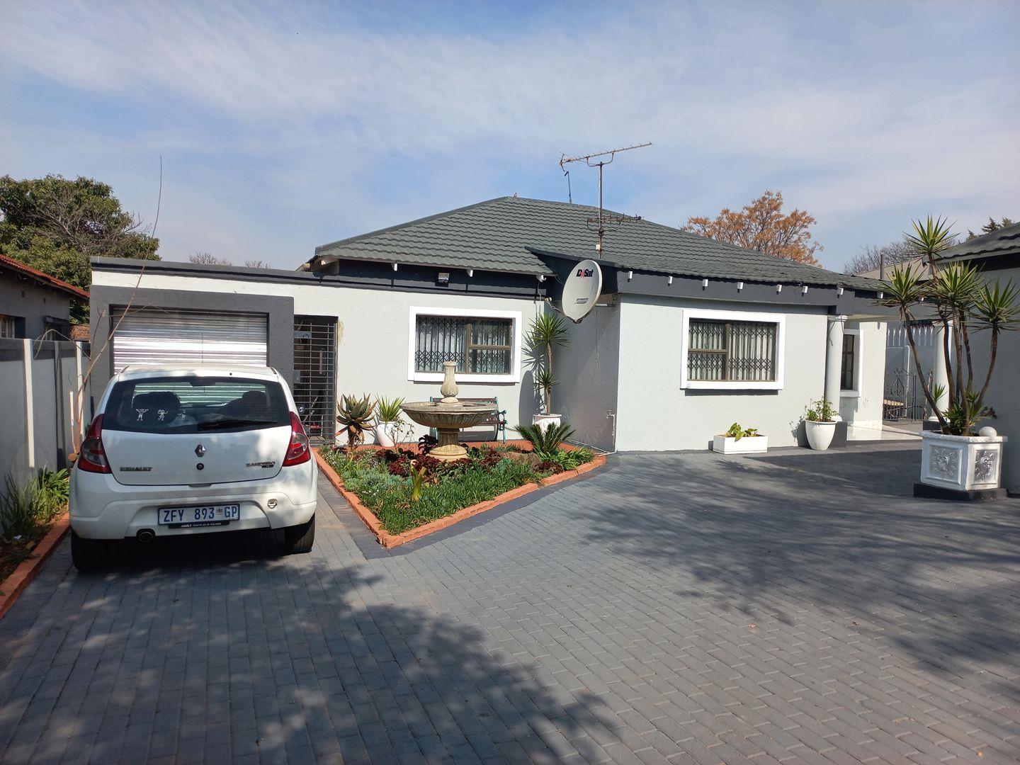 Property and houses for sale in Germiston Germiston Property Page 42