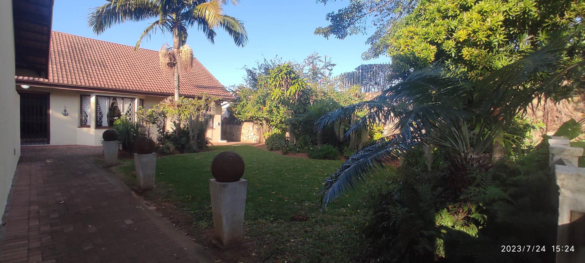 4 Bedroom House for sale in Glenmore P24112995919