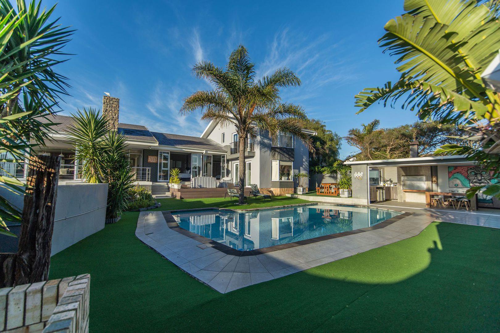 5 Bedroom House for sale in Humewood P24112998001