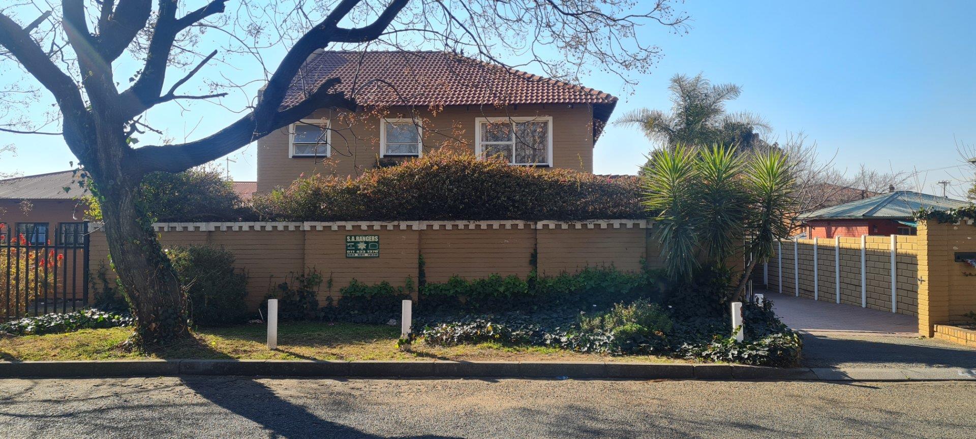 Crown Gardens Property Property and houses for sale in Crown Gardens