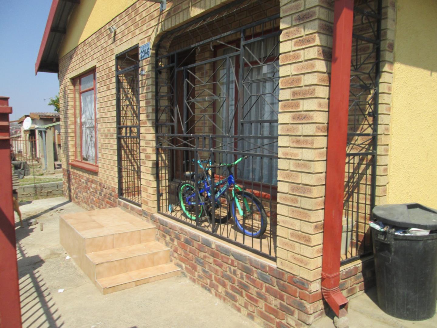 Aida 2 Bedroom House For Sale In Bohlokong Bethlehem